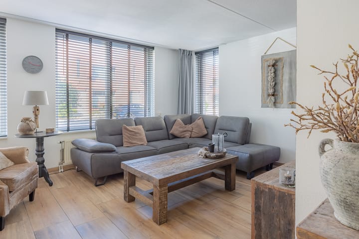 Foto 11 van Knikeind 16