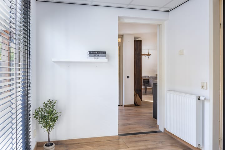 Foto 28 van Knikeind 16