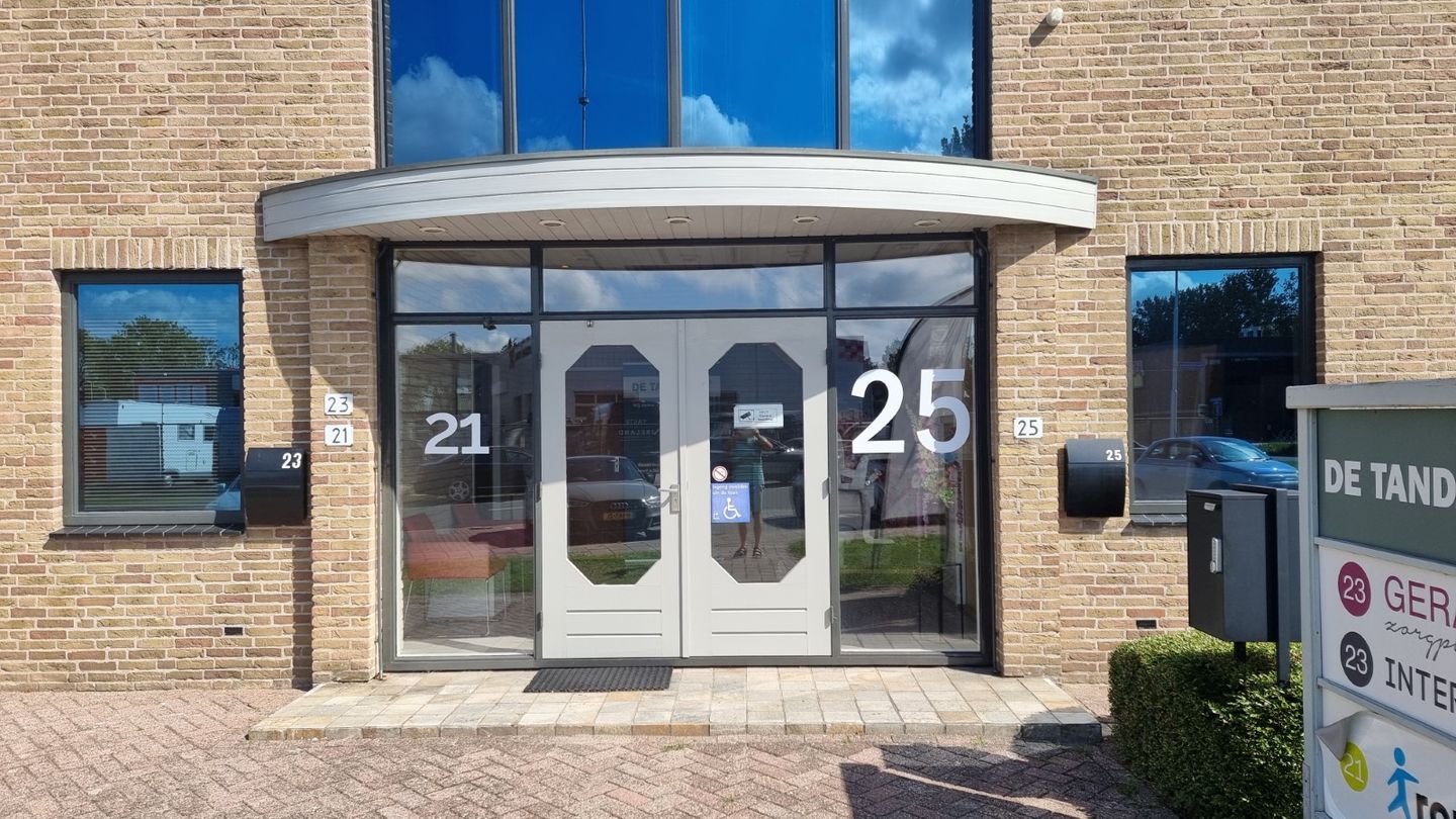 Bekijk foto 3 van Boerhaaveweg 23