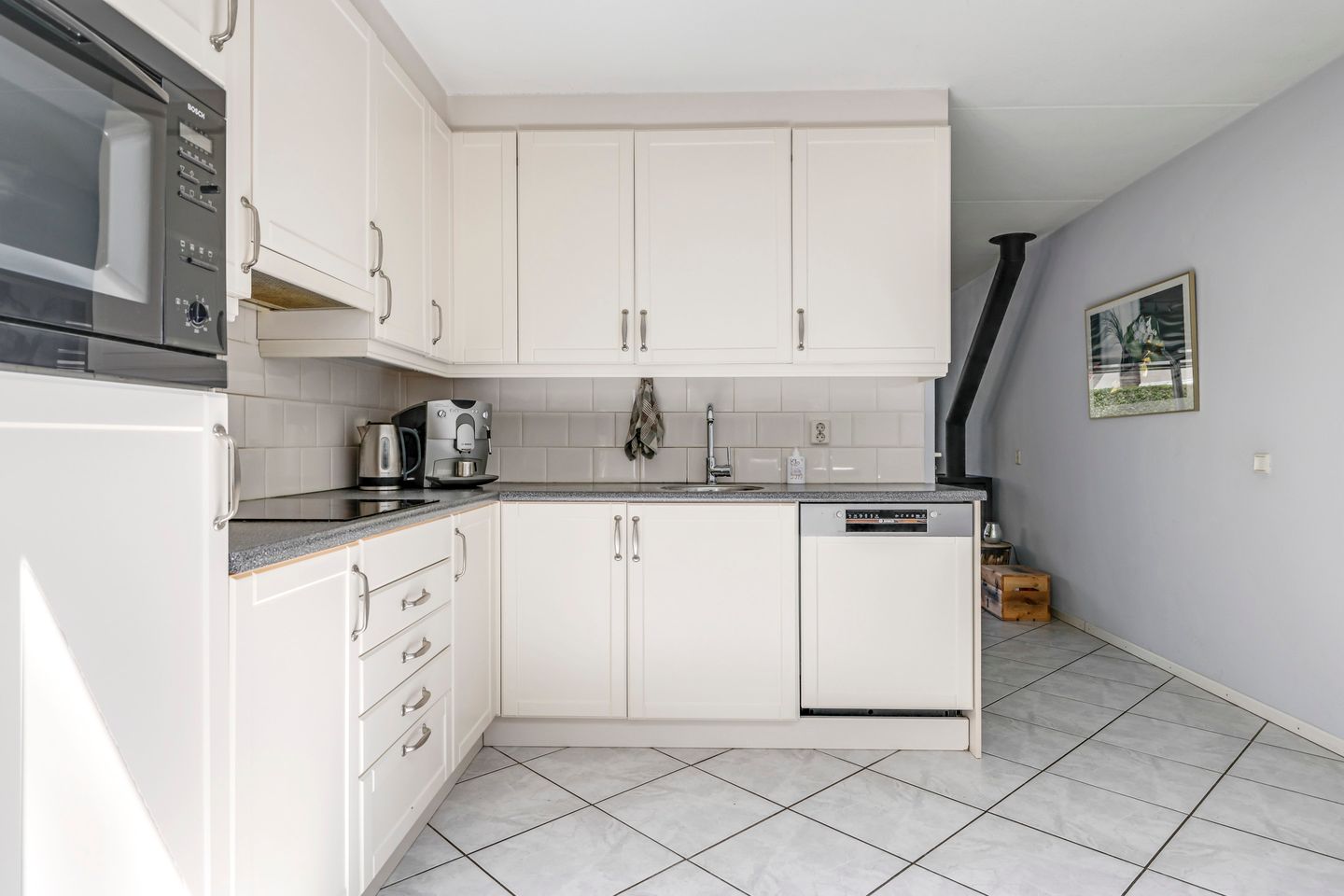 Photo 19 of Johan Frisostraat 7