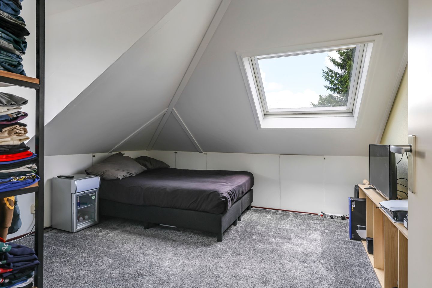 Photo 40 of Johan Frisostraat 7