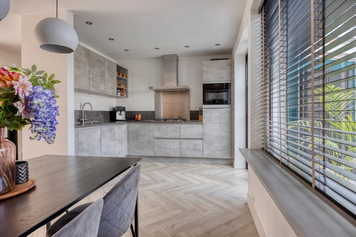 Foto 11 van van Swietenstraat 50