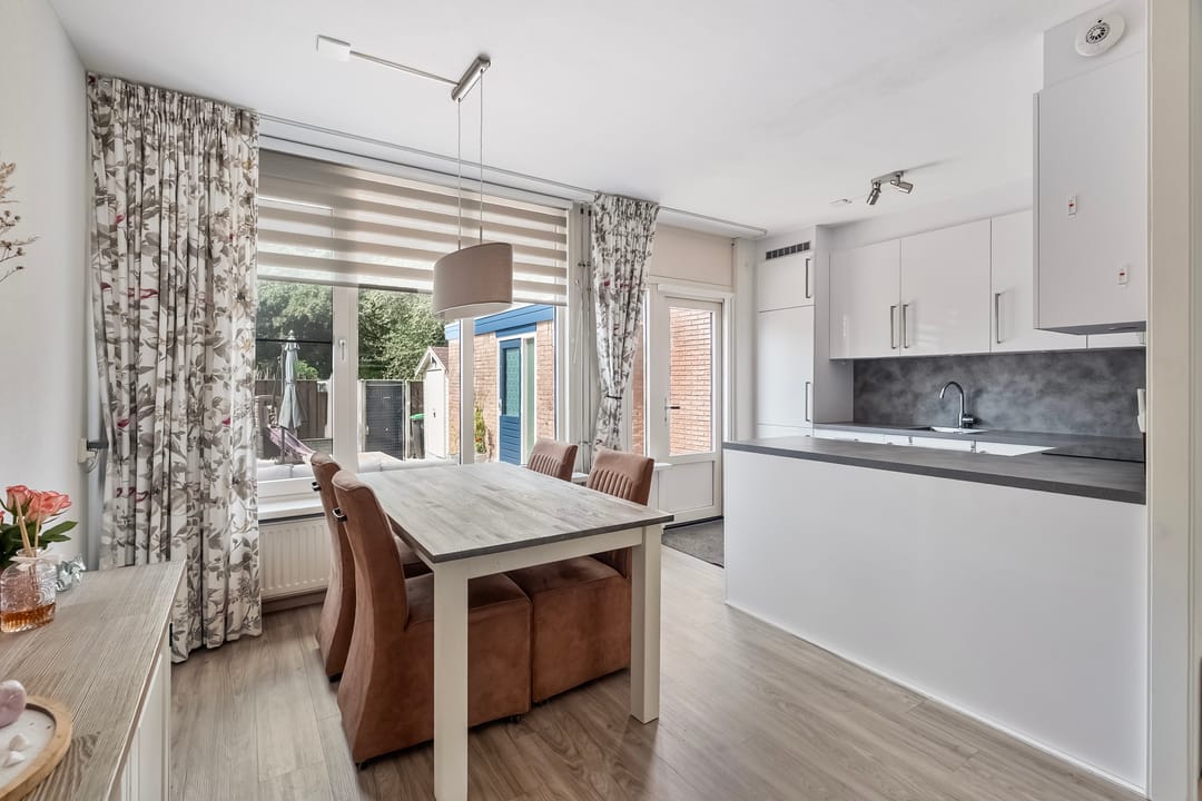 Foto 7 van Koolmees 58