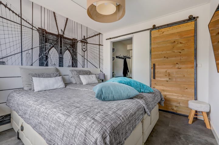 Foto 17 van James Grieve 32