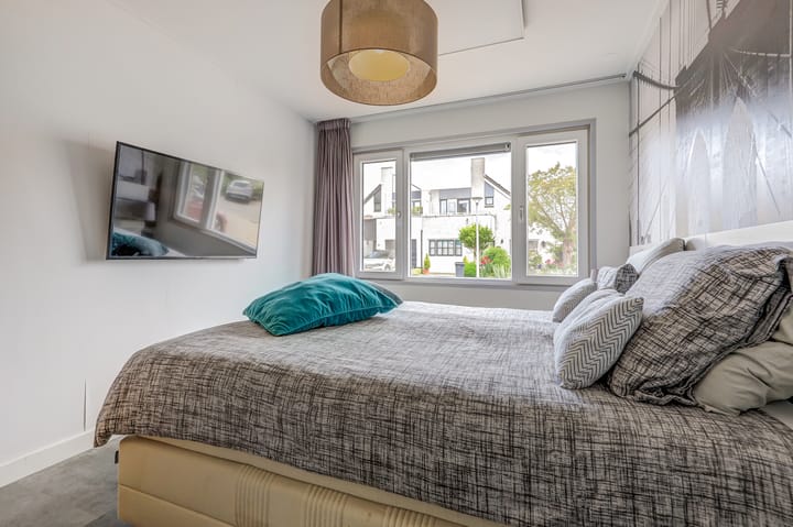 Foto 18 van James Grieve 32