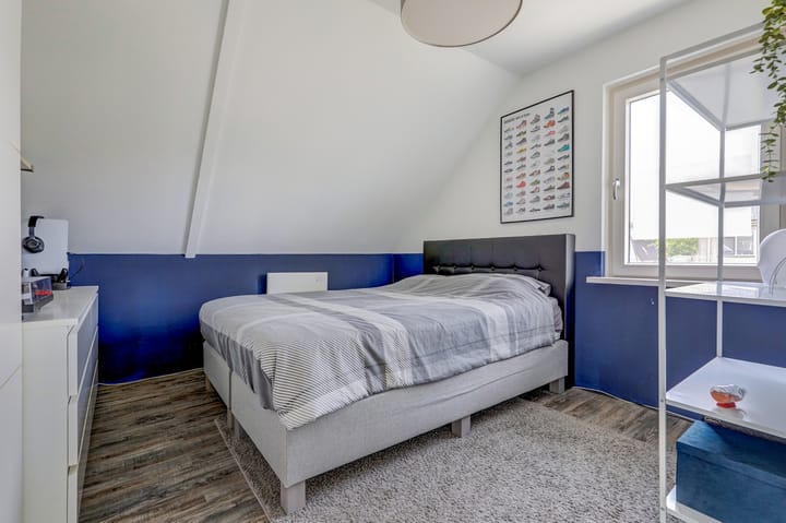 Foto 21 van James Grieve 32