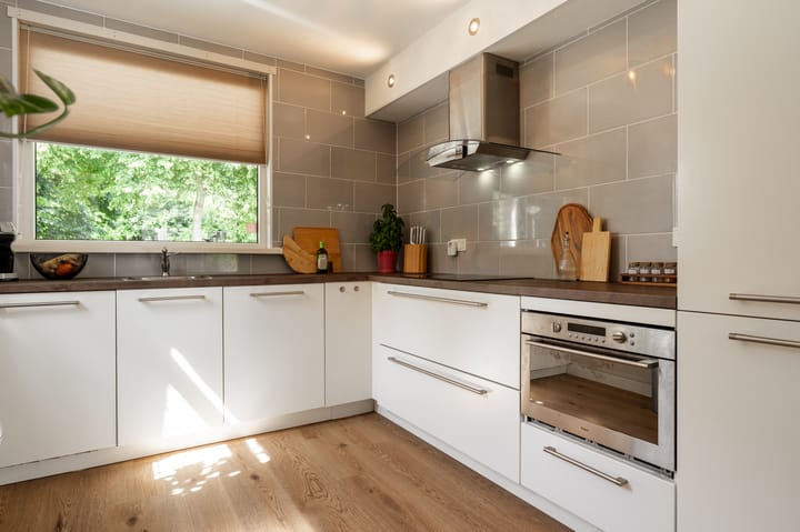 Photo 4 of Koninginneweg 32