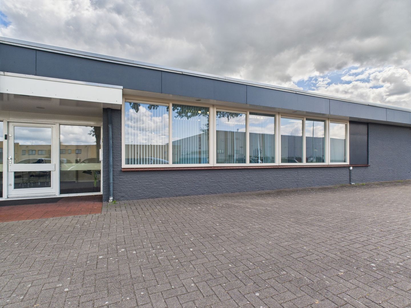 Bekijk foto 2 van Borchwerf 14