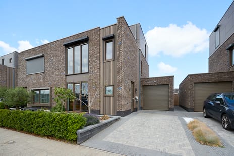 Koninginnepage thumbnail