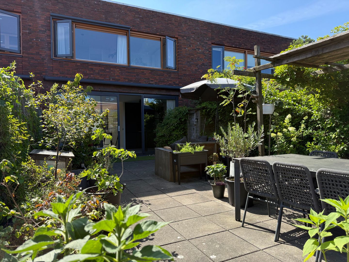 Foto 35 van Dr. Max Euwestraat 42