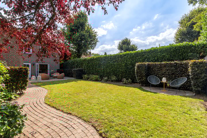 Foto 48 van De Hoeven 46-A