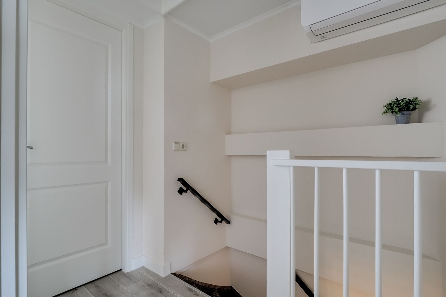 Foto 55 van Kaper 46