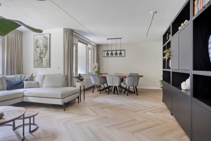 Foto 2 van Boksdoornerf 88