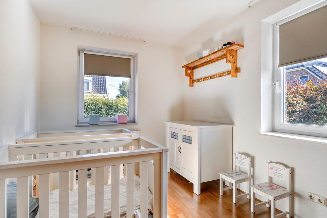 Photo 17 of Burgemeester Venemastraat 46-A