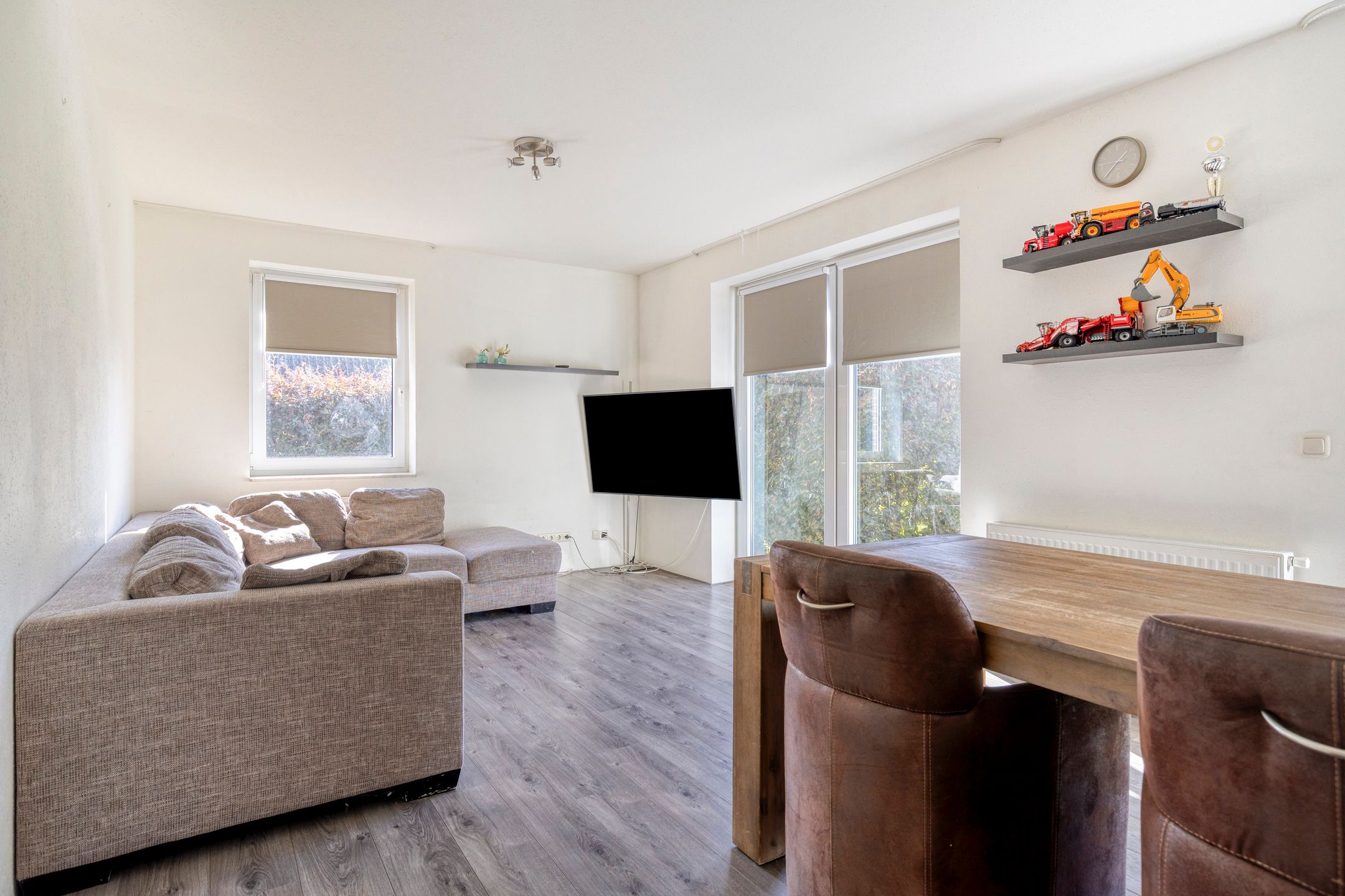 Photo 9 of Burgemeester Venemastraat 46-A