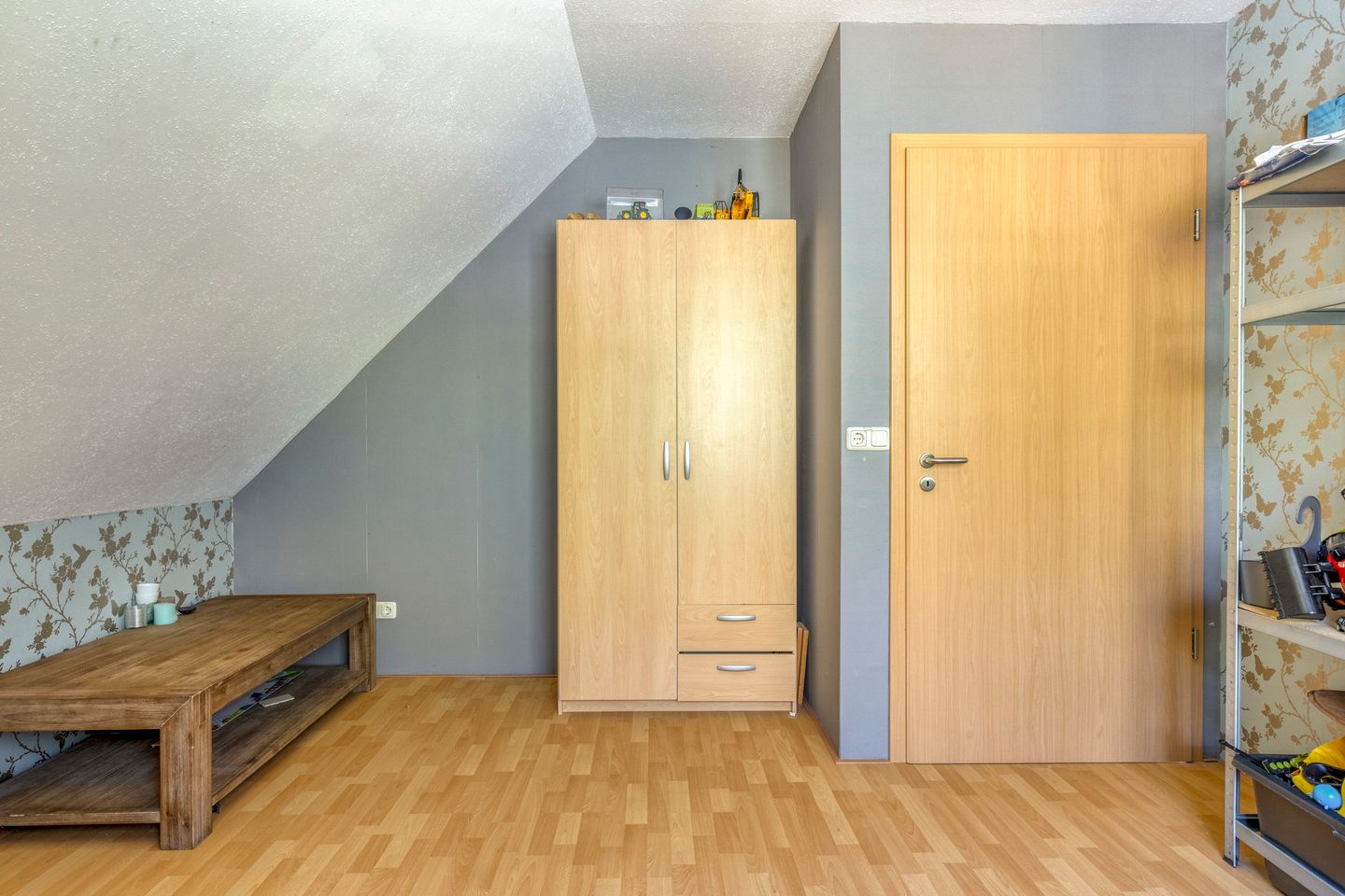 Photo 25 of Burgemeester Venemastraat 46-A