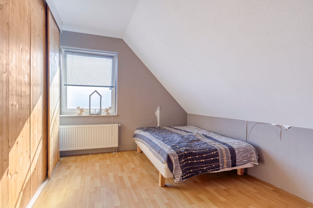 Photo 26 of Burgemeester Venemastraat 46-A