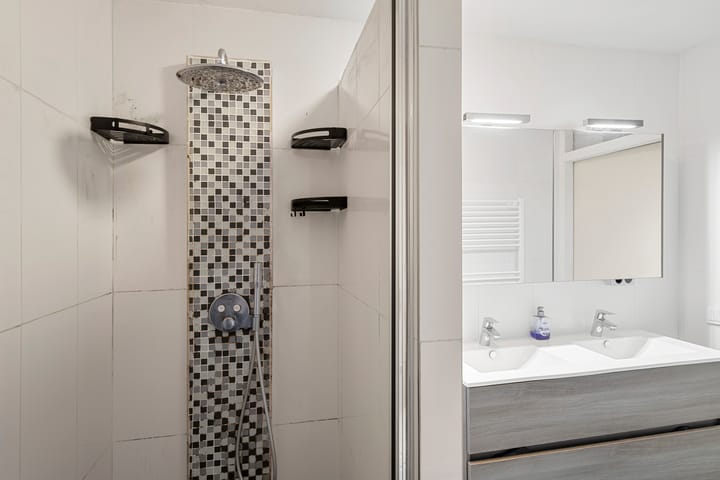 Foto 24 van Telefoonweg 70-B