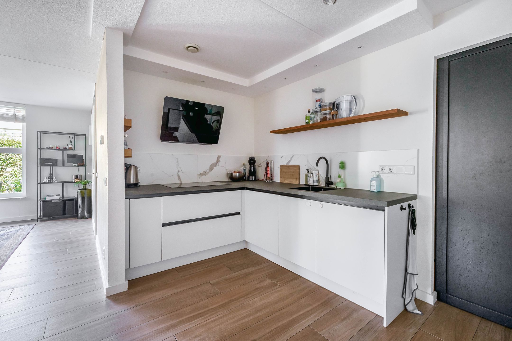 Foto 9 van Watermunt 69