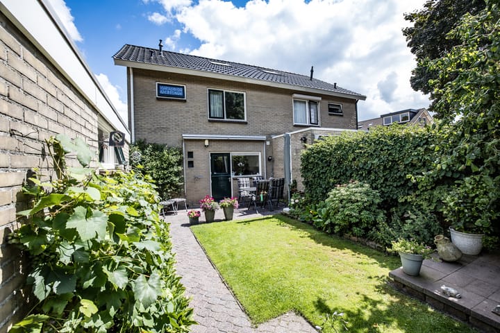 Foto 4 van Kamillelaan 19