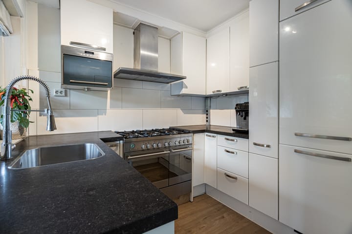 Foto 14 van Witte de Withlaan 4