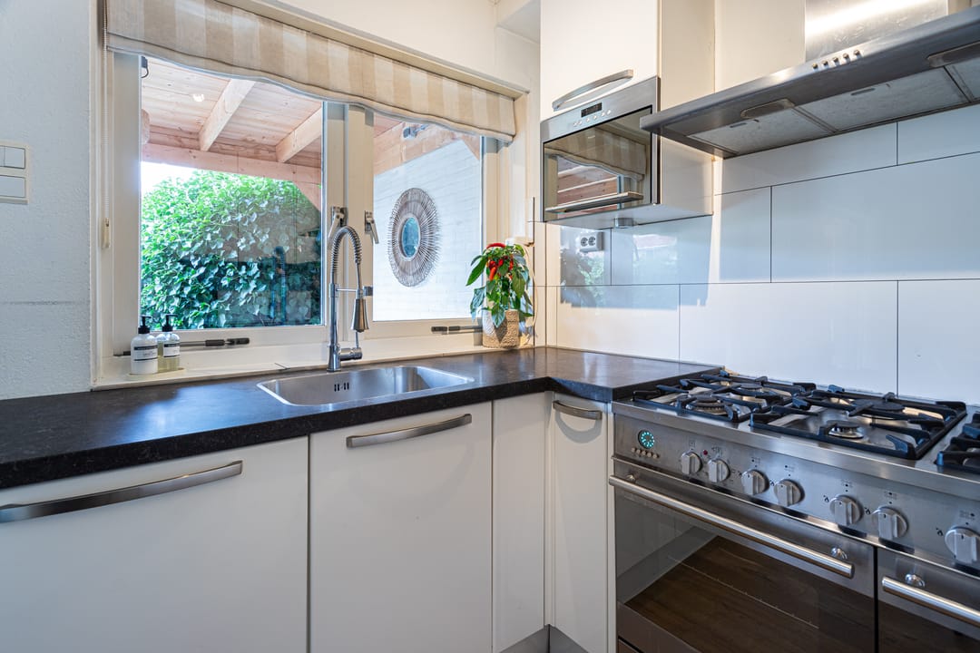 Foto 16 van Witte de Withlaan 4