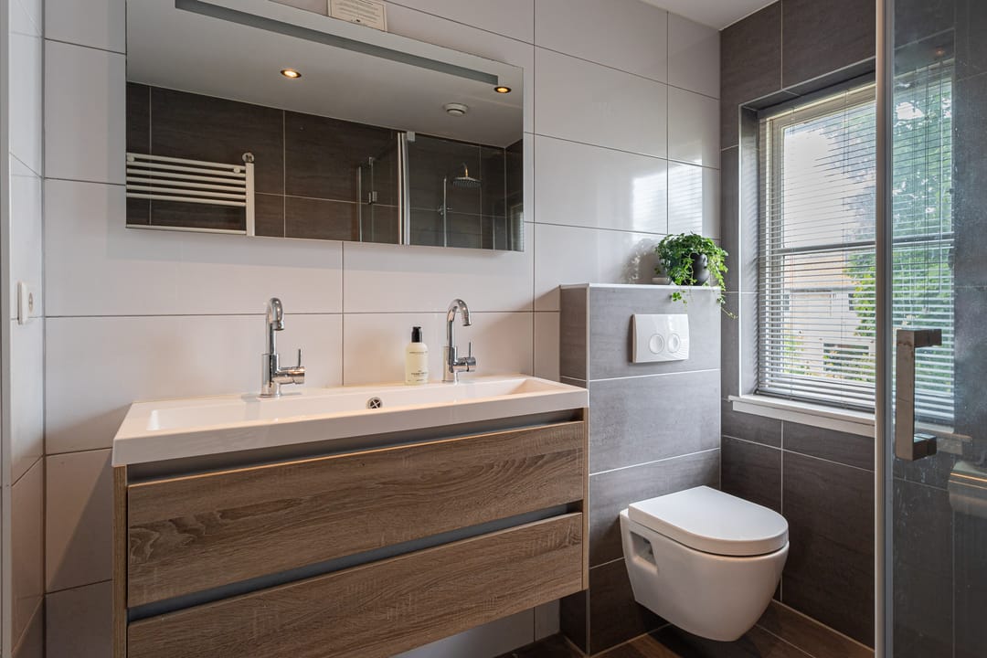 Foto 28 van Witte de Withlaan 4