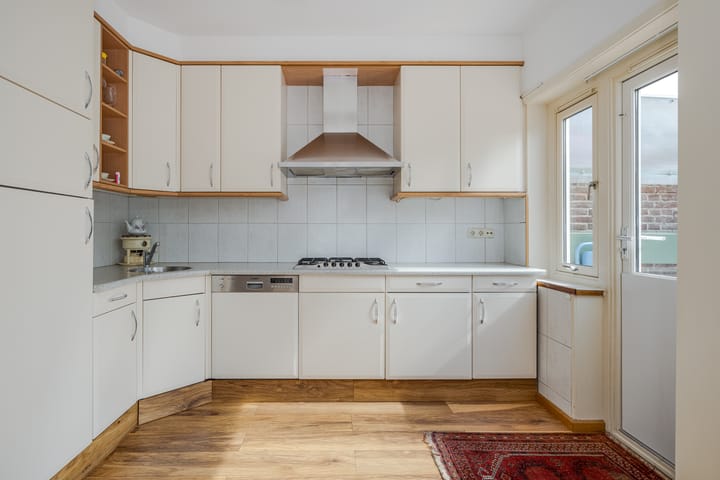 Foto 15 van Prins Bernhardlaan 4