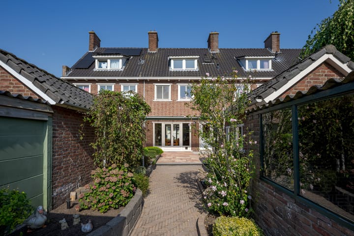 Foto 41 van Prins Bernhardlaan 4