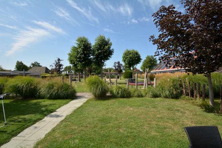 Photo 4 of Oostkapelseweg 32-A16