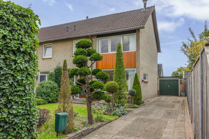 Foto 21 van Kortenaerstraat 79