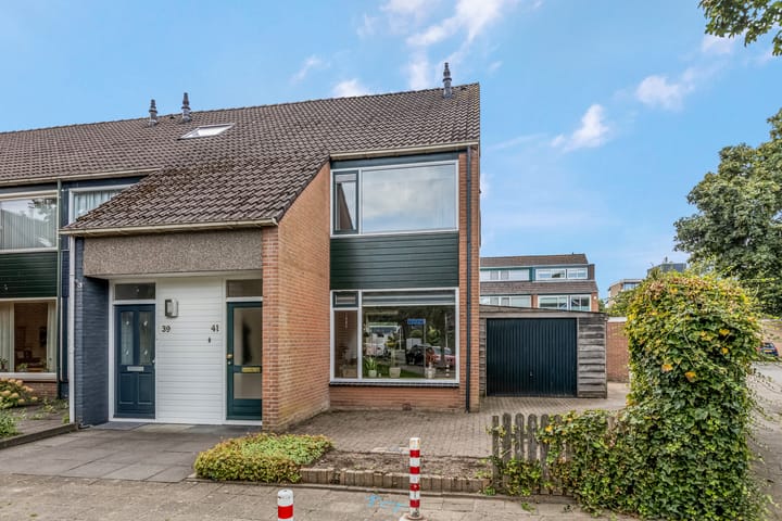 Foto 37 van Sint Hubertus 41