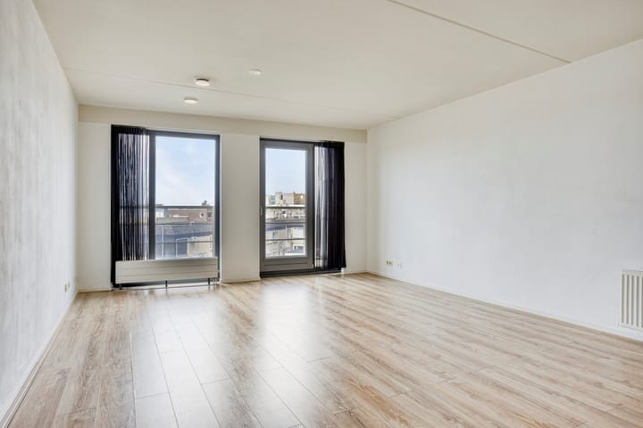 Foto 11 van Marktstraat 215