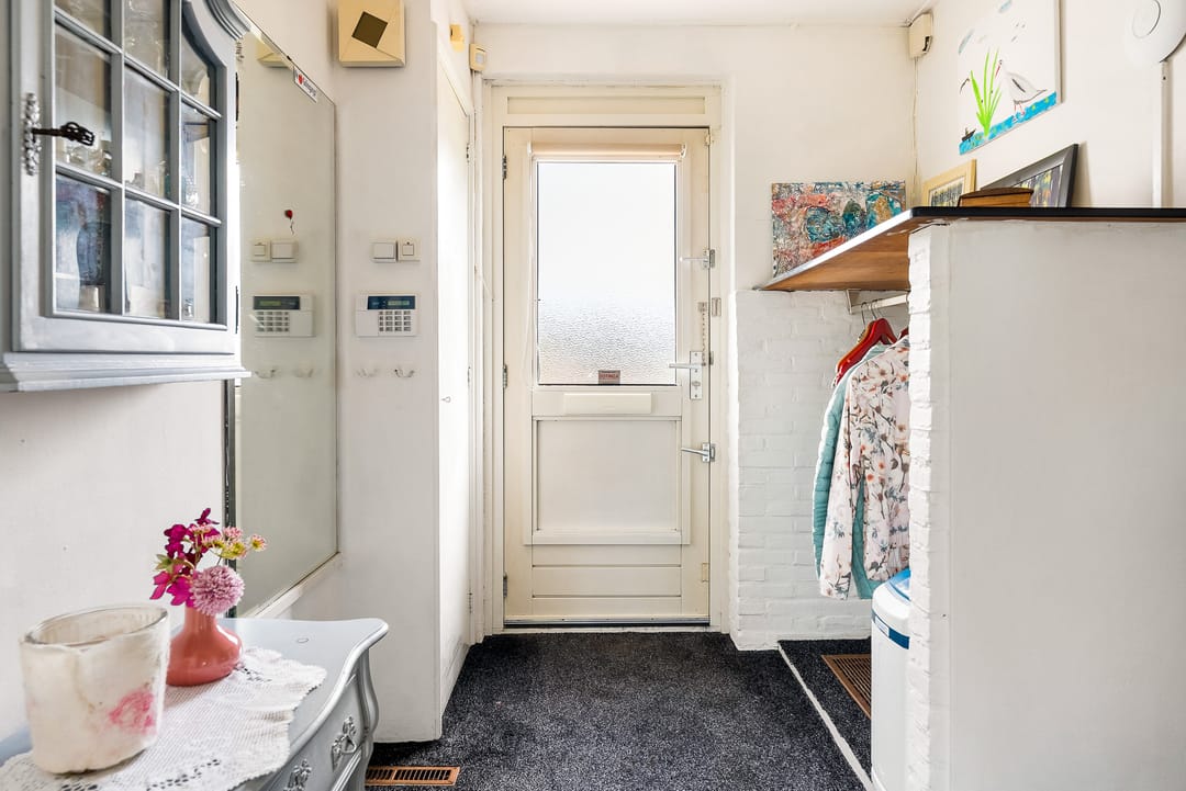 Foto 8 van It String 2