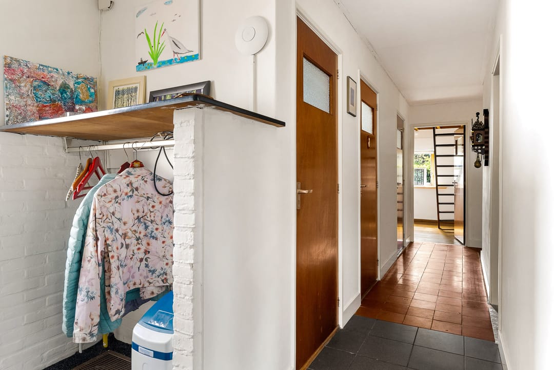 Foto 17 van It String 2