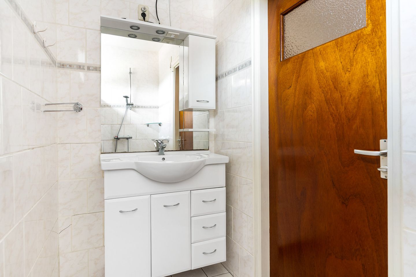 Foto 20 van It String 2