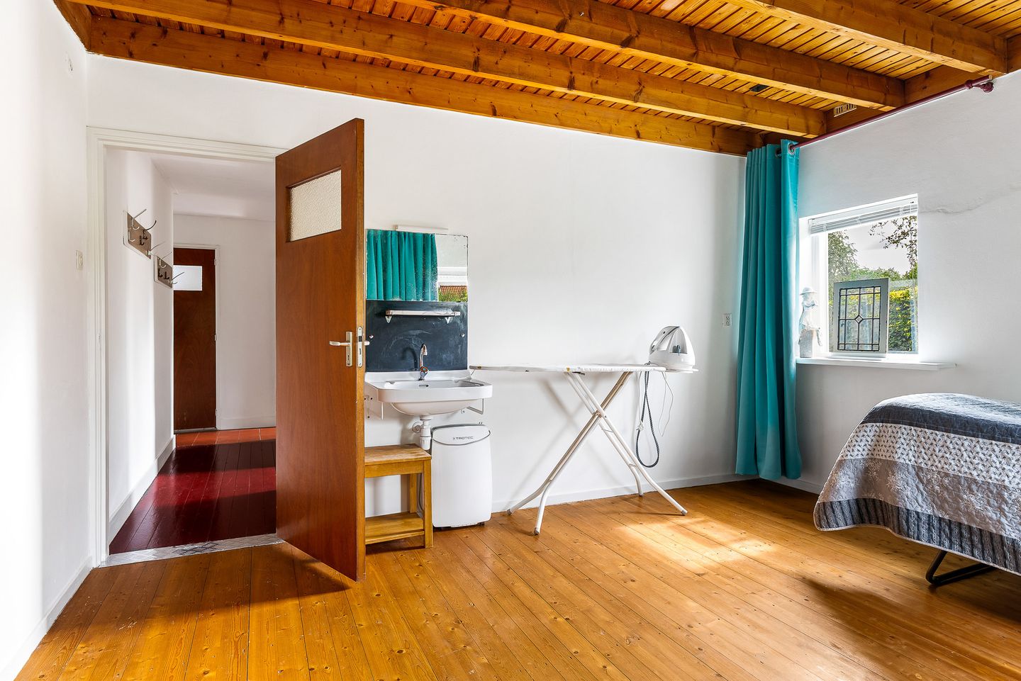 Foto 29 van It String 2