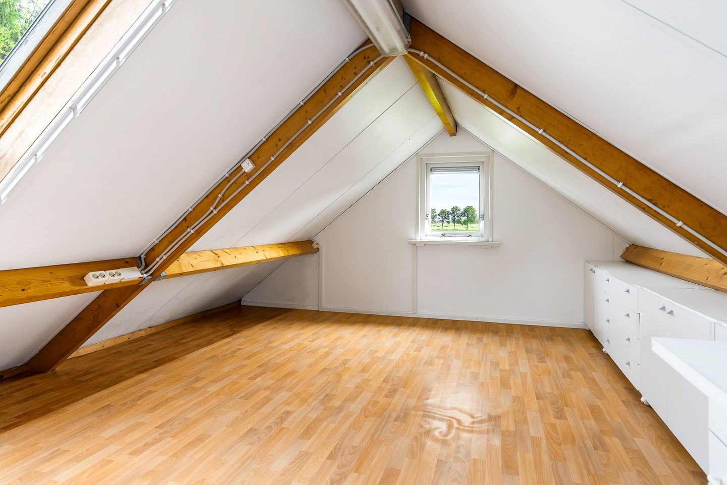 Foto 35 van It String 2