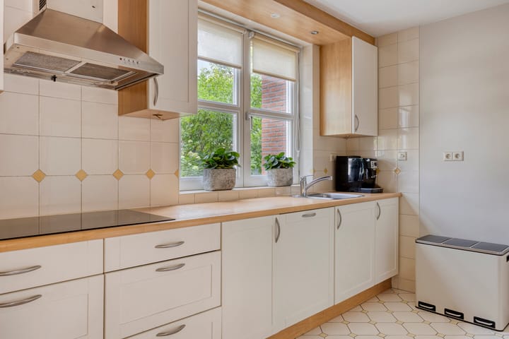 Foto 11 van Koos Speenhofflaan 46