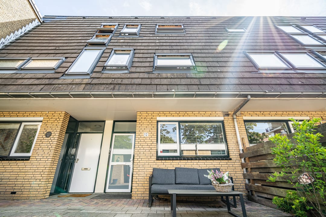 Photo 1 of Fakkelgras 12