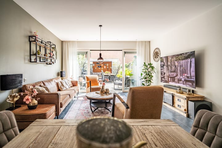 Foto 9 van Fakkelgras 12