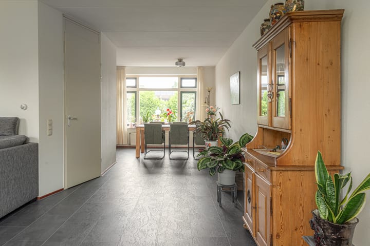 Foto 9 van Van Teijenslaan 1-A