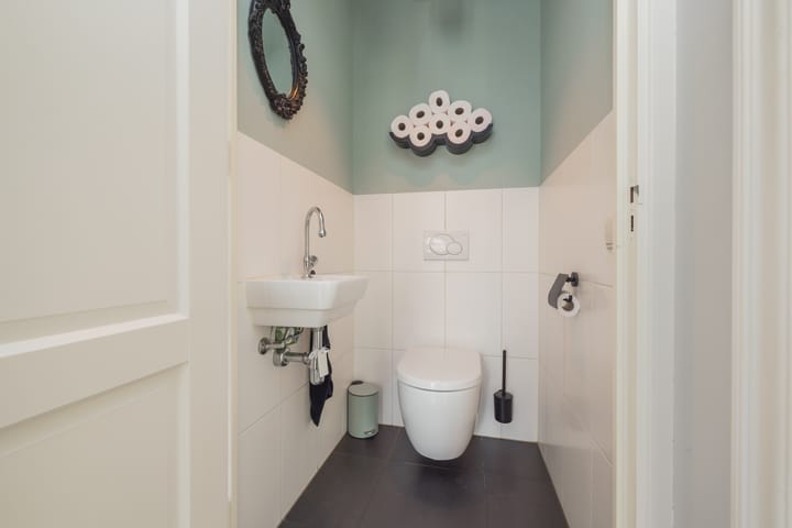 Photo 13 of Binnenhof 16