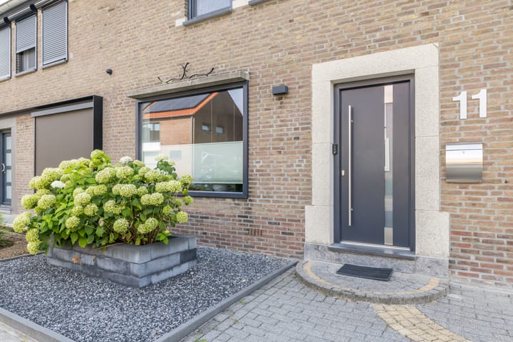 Foto 3 van Dr. Poelsstraat 11