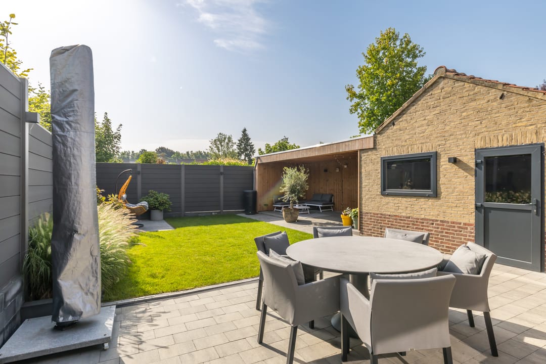 Foto 2 van Dr. Poelsstraat 11