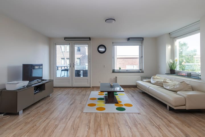 Photo 3 of Laan van Wateringse Veld 1340