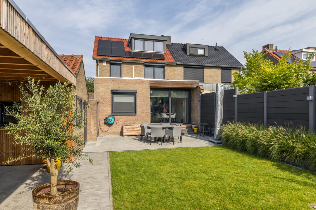 Foto 28 van Dr. Poelsstraat 11