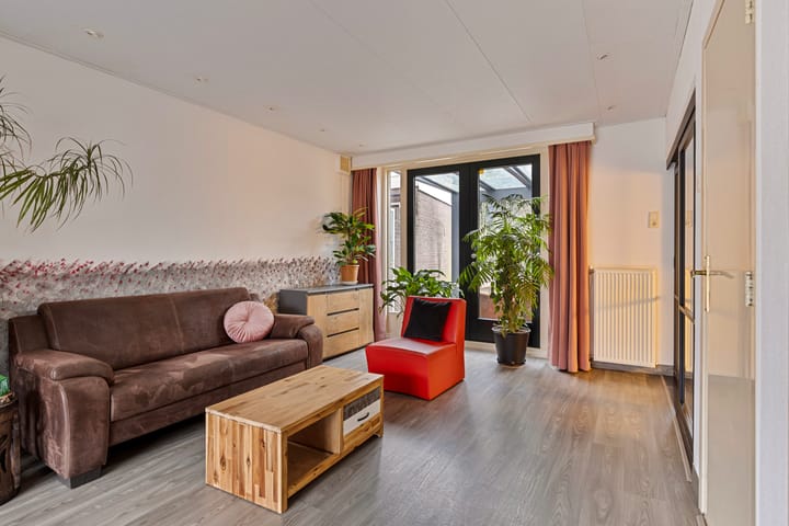 Foto 11 van Castorweg 94