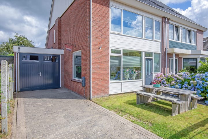 Foto 38 van Molenstraat 75