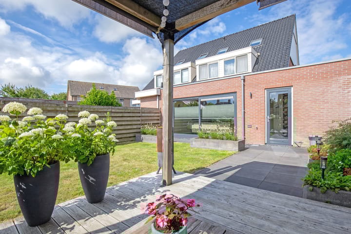 Foto 41 van Molenstraat 75